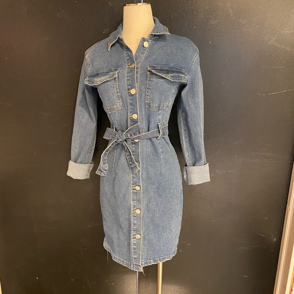 NWT Rue21 denim dress in medium